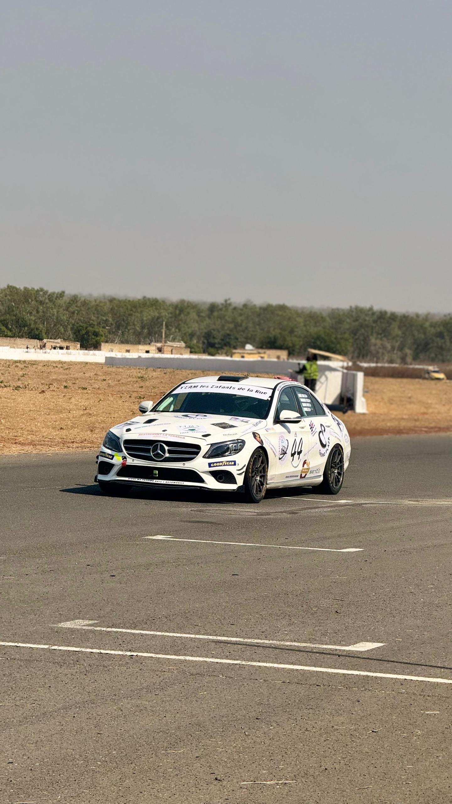 6 Heures de Sindia sur le circuit Dakar Baobab.