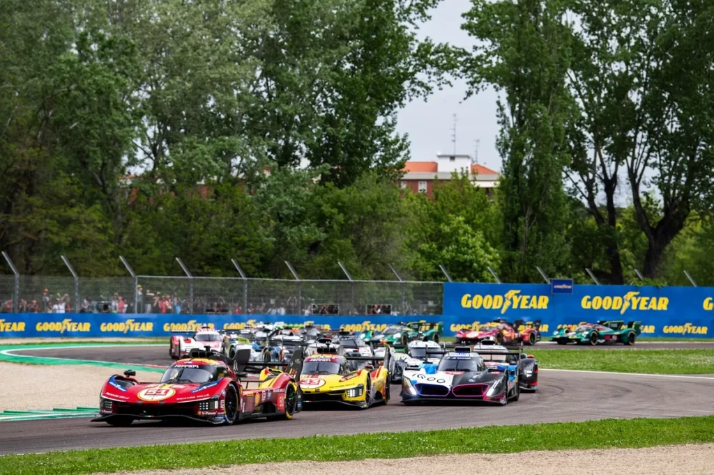 start-action-51-ferrari-af-cor