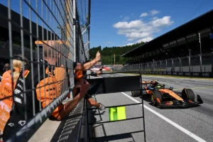 lando-norris-mclaren (1)