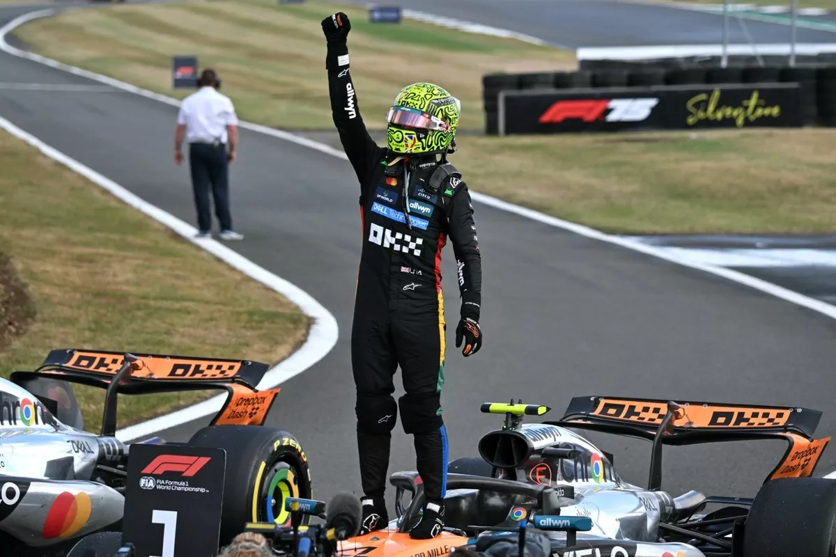 McLaren signe un doublé, Hülkenberg entre enfin dans l’histoire