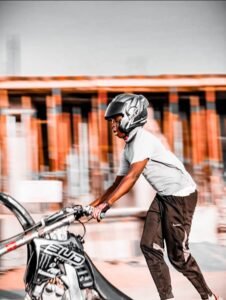 AN MC 3