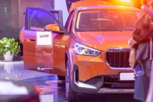 BMW X1 sDrive 1.8i, le SUV premium taillé pour Dakar